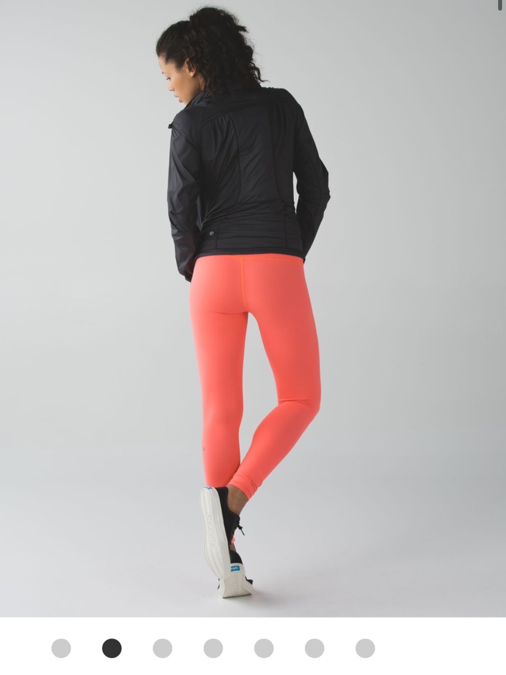 Lululemon Wunder Under Pant Reversible size 6 in Grapefruit /slate